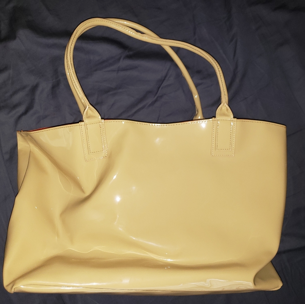 Tote, vinyl.